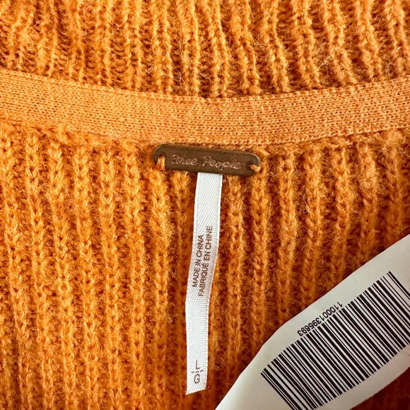 Free People Devon Crop Stripe Sweater Size Large NWOT - Picture 5 of 5